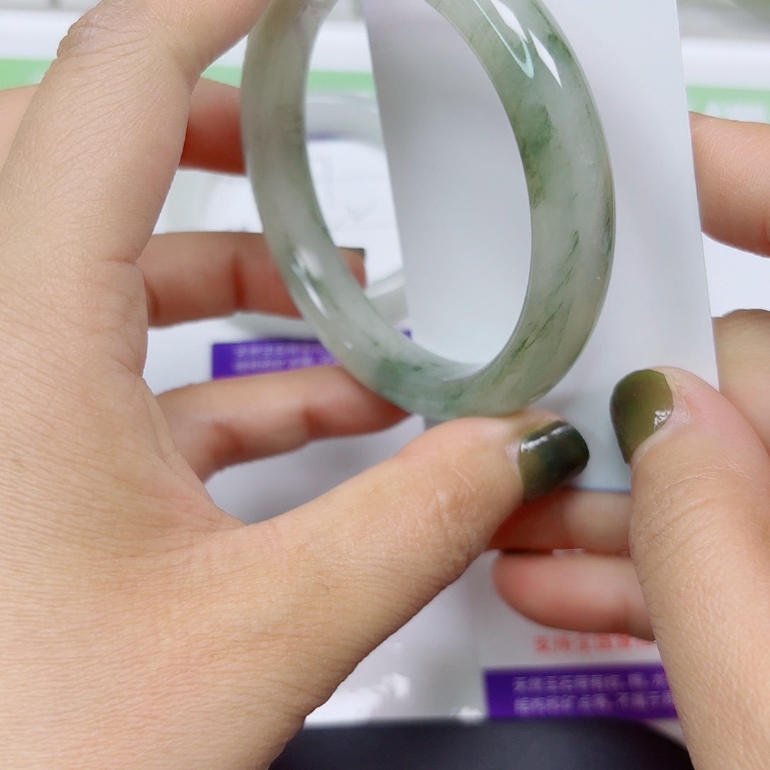 石英质玉未镶嵌手镯38/60