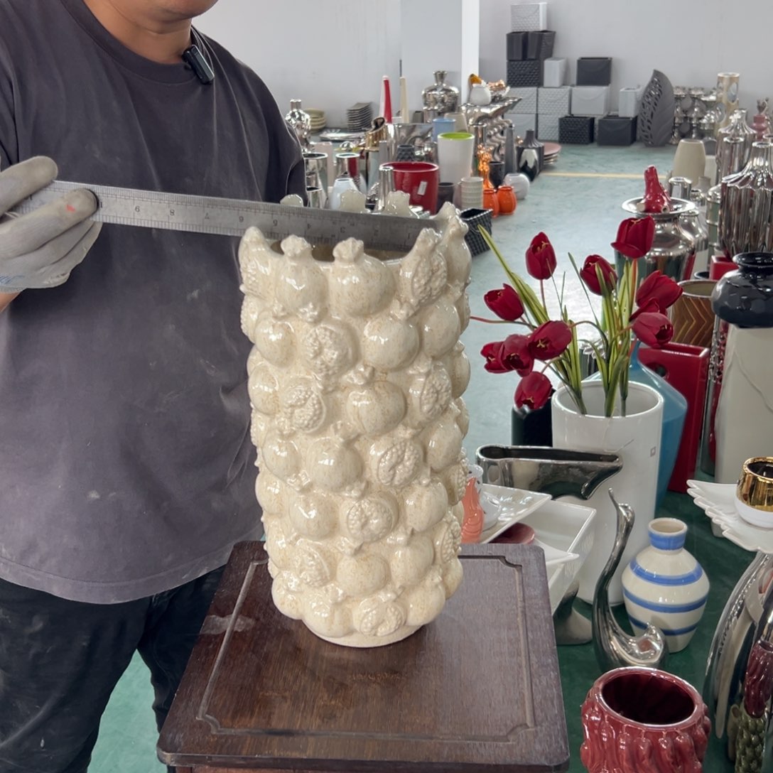 摆件66 号高中低温工艺瓶（部分微瑕）