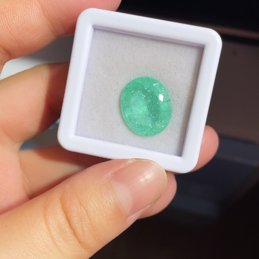 帕拉依巴碧玺裸石未镶嵌11.28ct