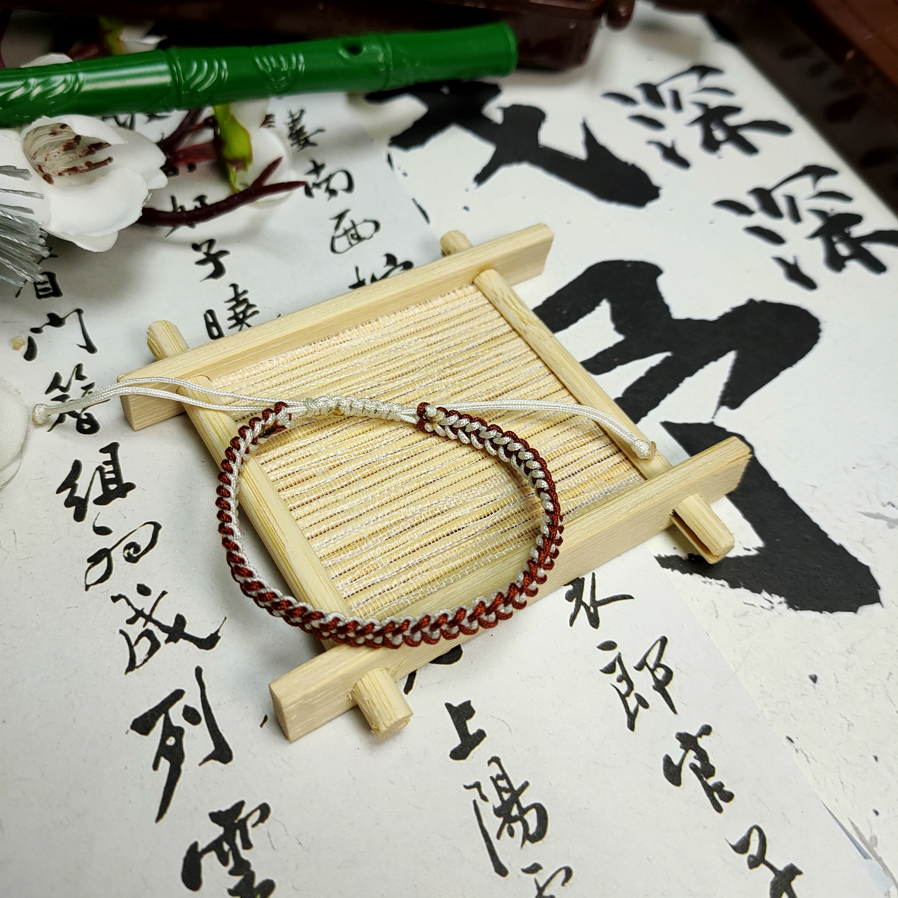 【3积分】纯手工编织红白色手绳素圈