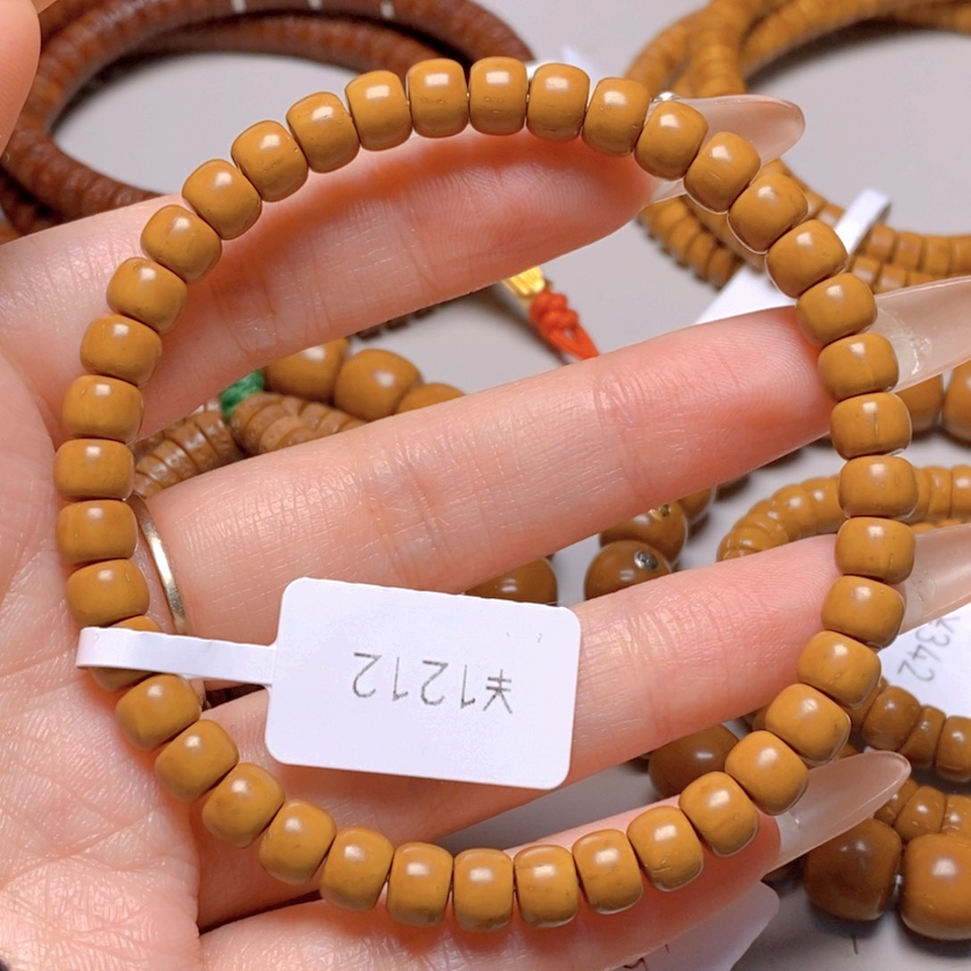 A***r紫金鼠手串15.鼠尖料老型单圈6.5