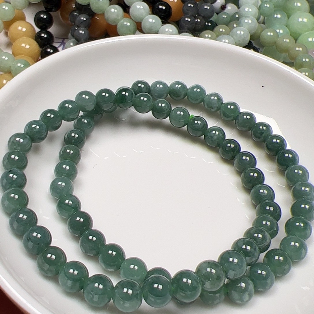 彤***彤翡翠散珠货主老年卡5+