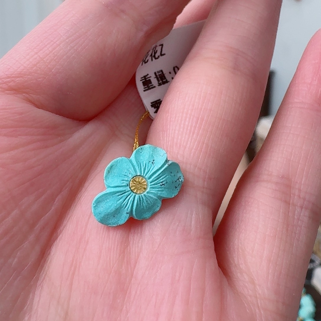 未镶嵌绿松石珠宝奇石