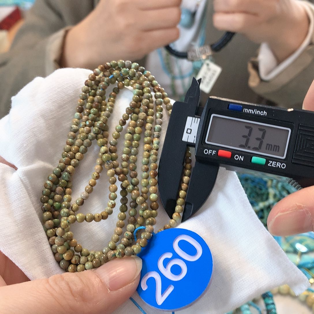 南红玛瑙珠宝奇石未镶嵌清*浅