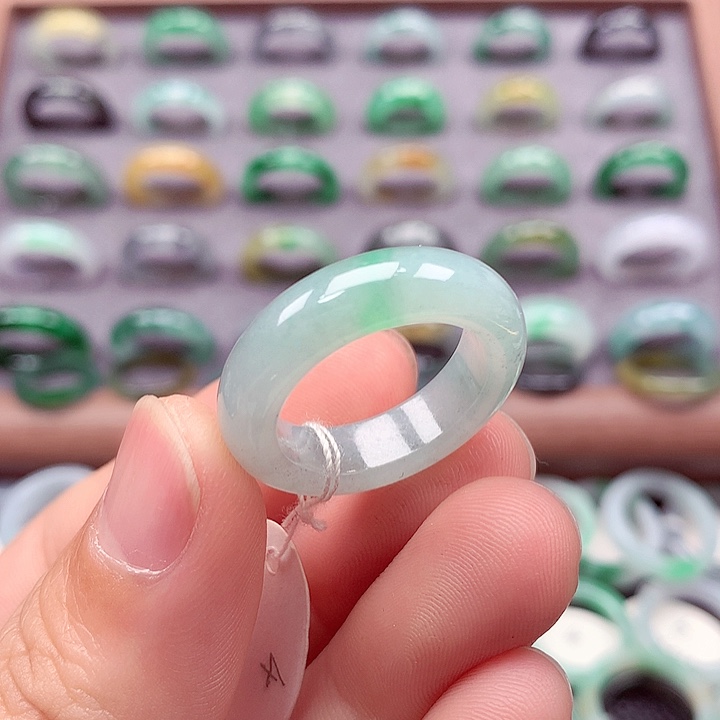 翡翠戒指未镶嵌18号