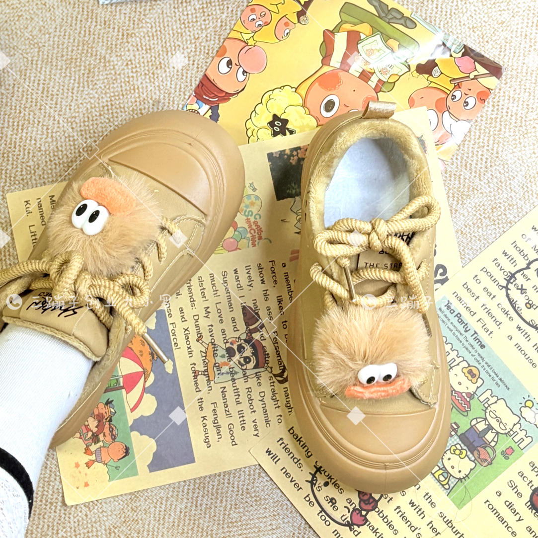 小众设计毛绒挂件加绒面包鞋女厚底增高可爱休闲鞋大头板鞋百搭款