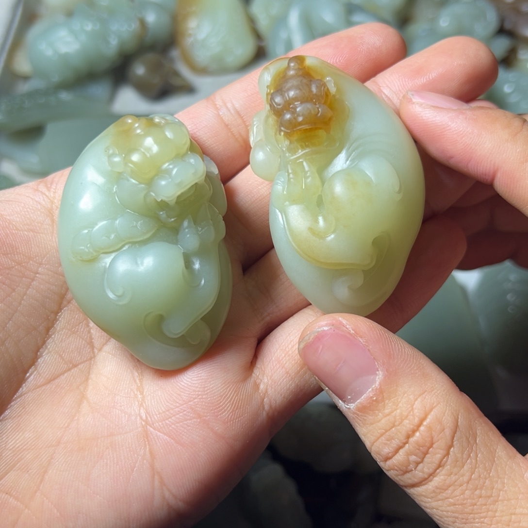 颈饰未镶嵌和田玉t****n