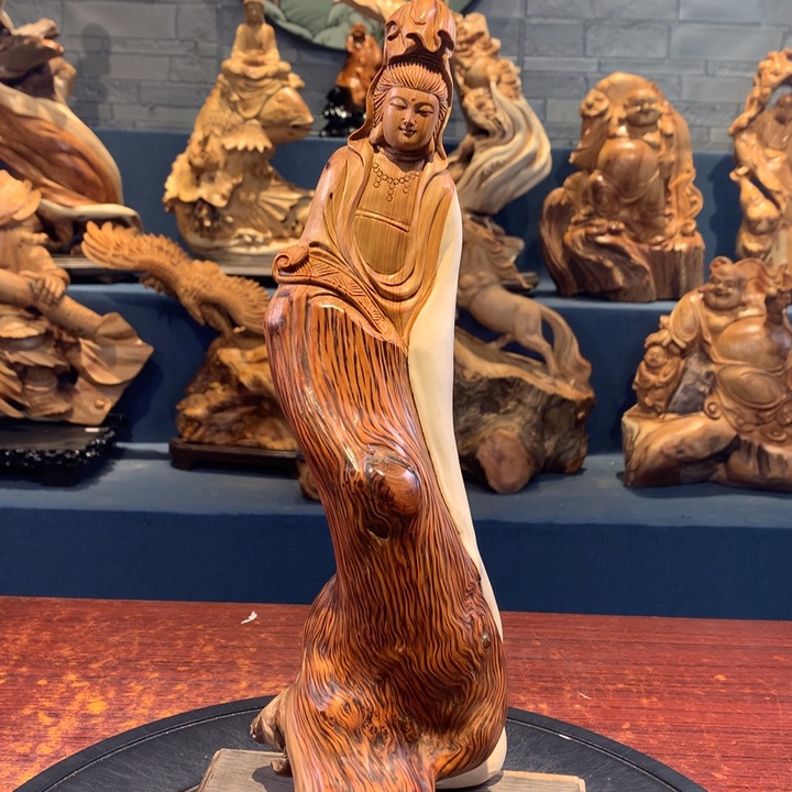 柏木（崖柏）根雕摆件