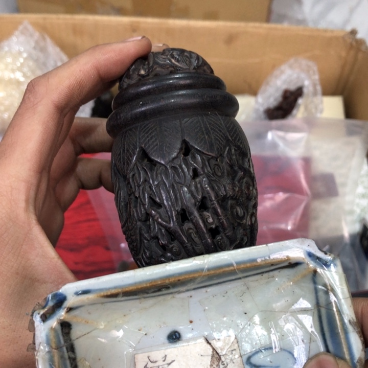 陶瓷孤品单件车里拍