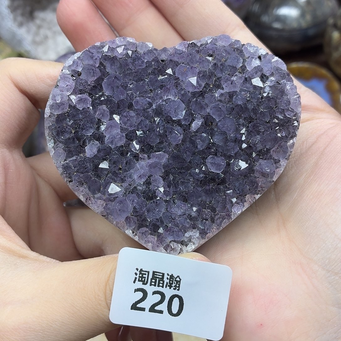 未镶嵌水晶大型摆件（非配饰）
