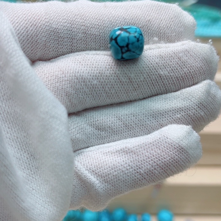 绿松石珠宝未镶嵌