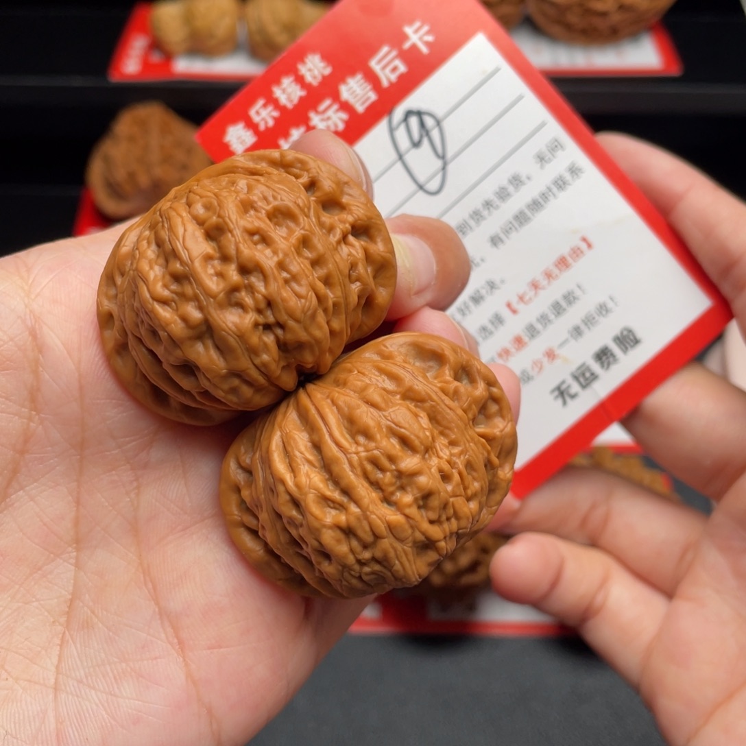 桃核把件铁锤42尺