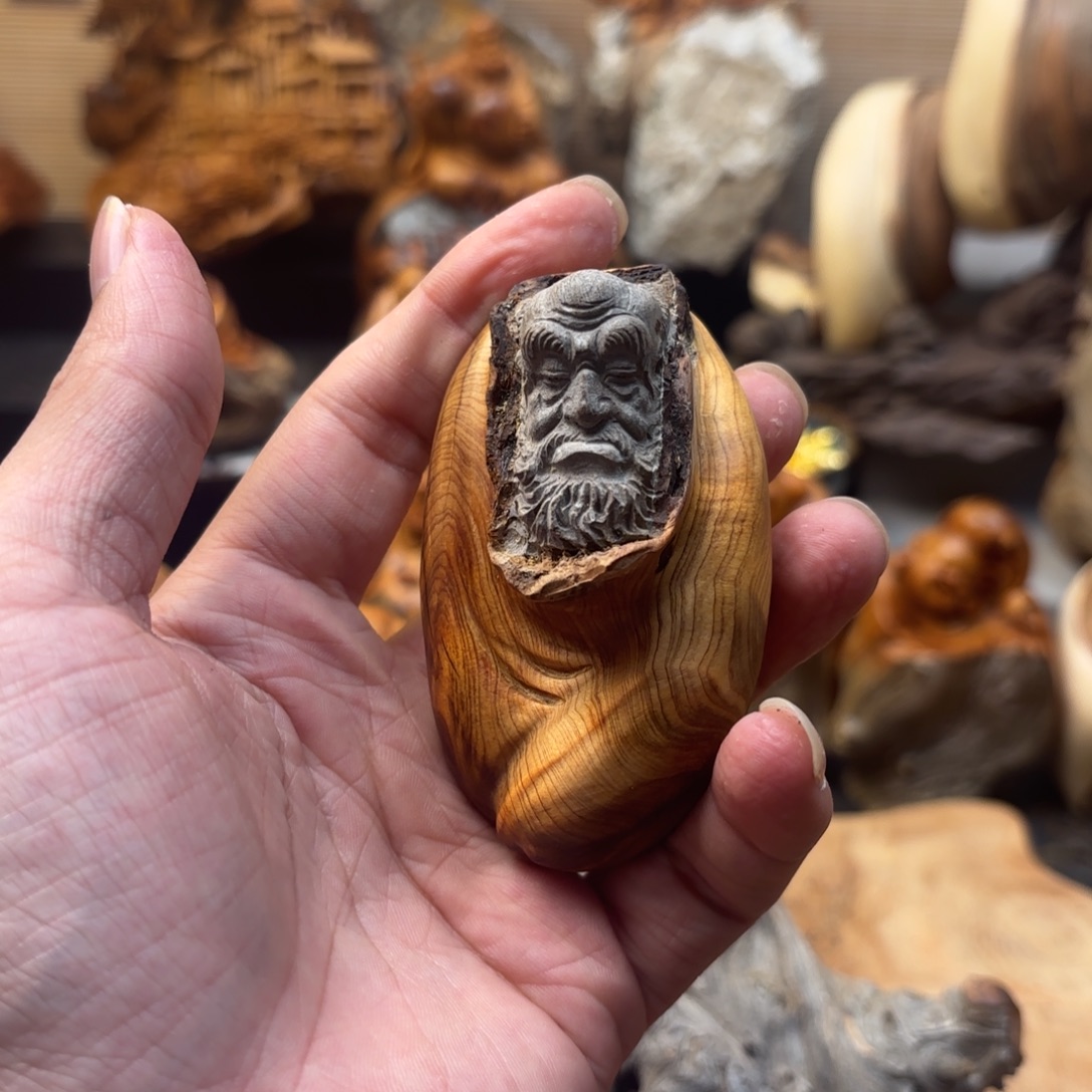 王***群柏木太行崖柏手工雕刻