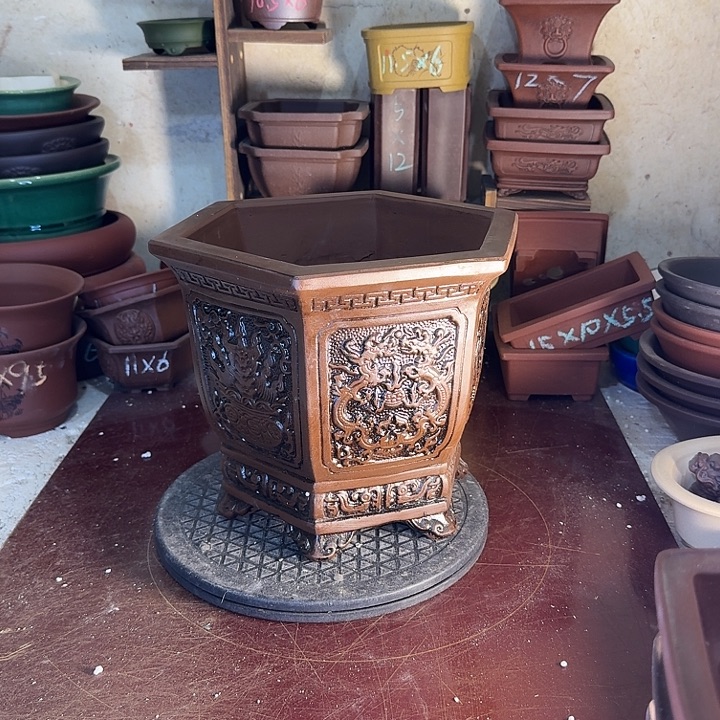 紫砂花盆，手工制作