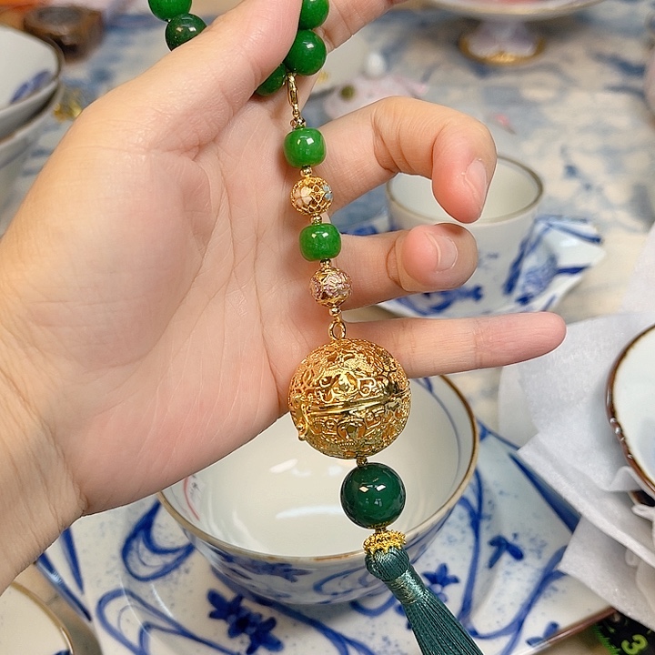 初***丸瓷片The first thing 