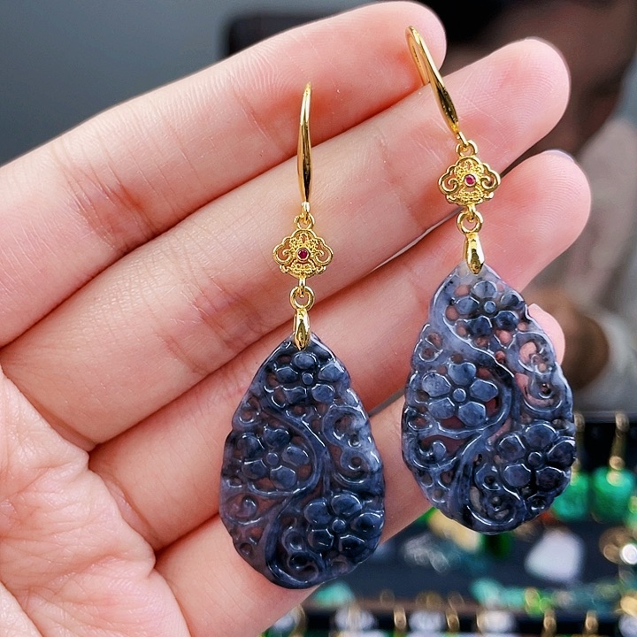 翡翠耳饰未镶嵌饰品