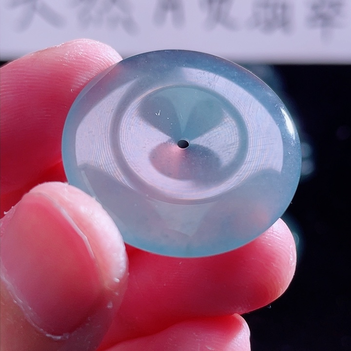 翡翠未镶嵌颈饰9999999999