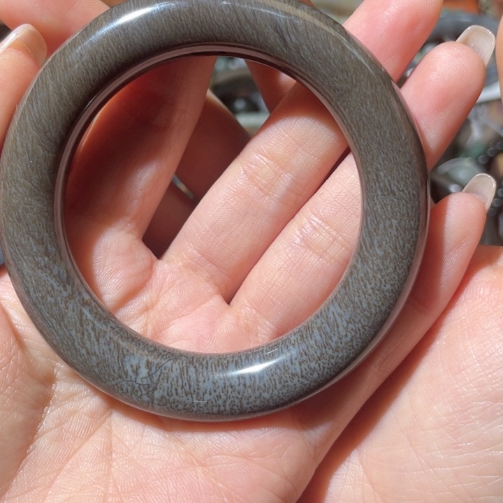 和田玉颈饰未镶嵌54-55