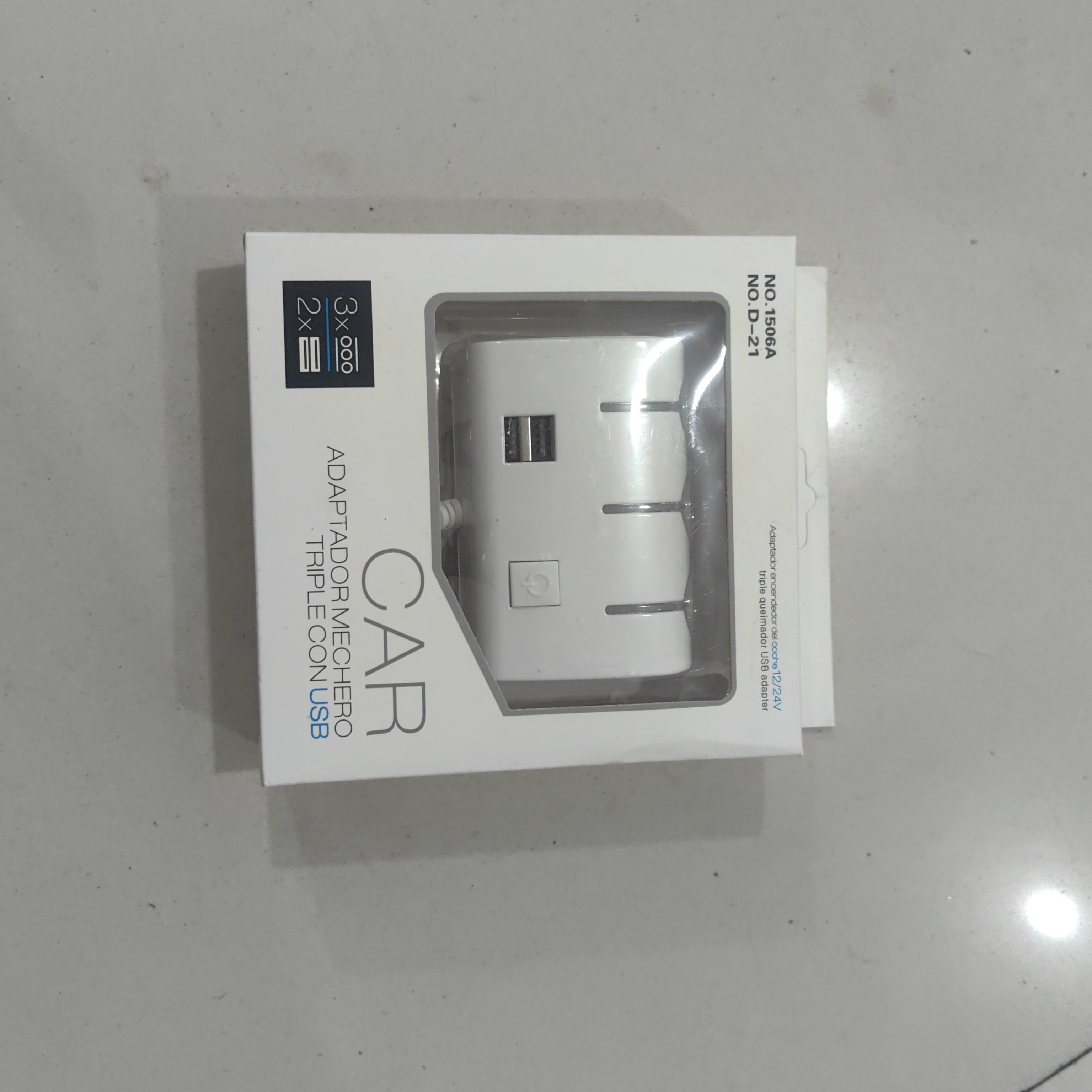 99新 iQOO 手机配件 车载一拖三