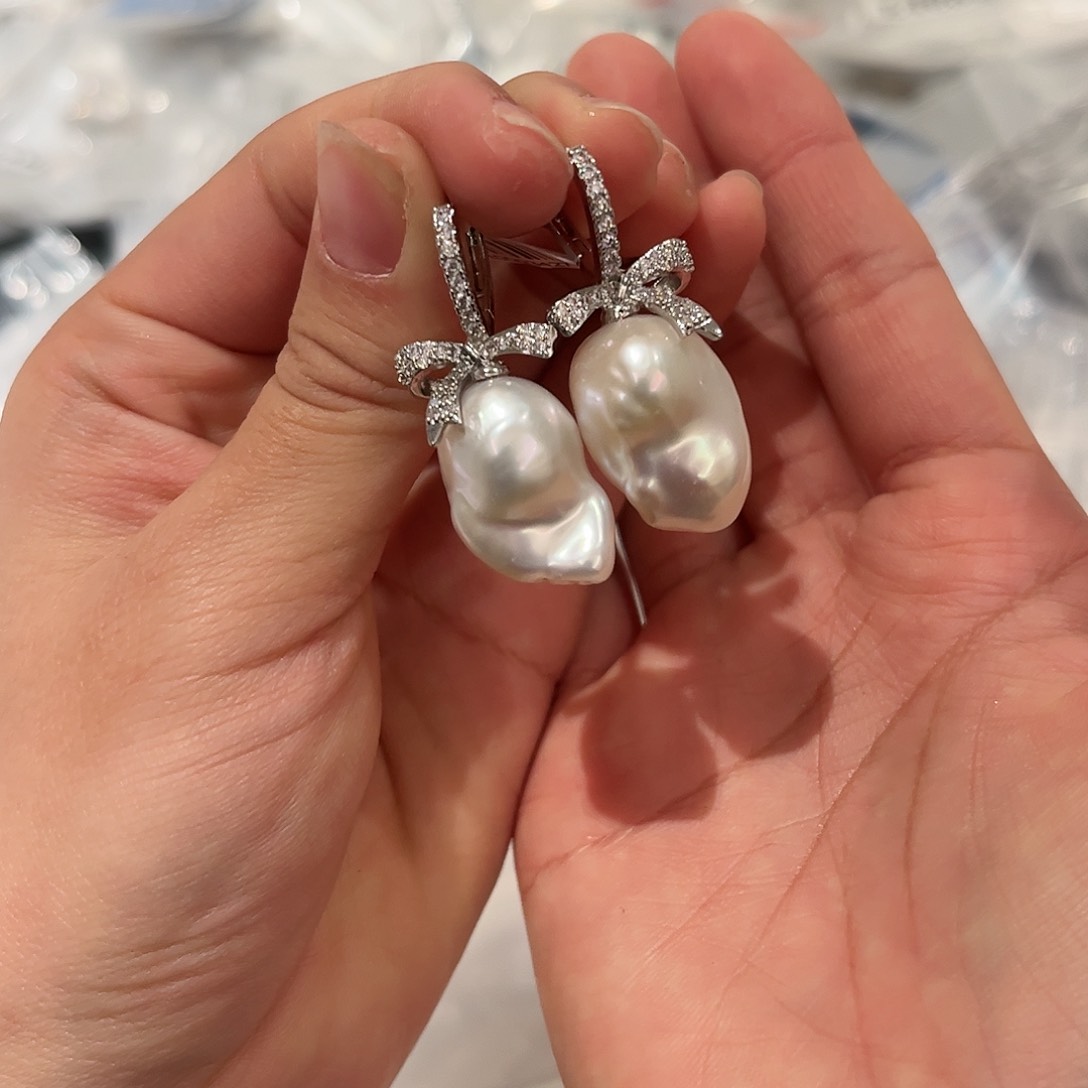 淡水珍珠耳饰合金