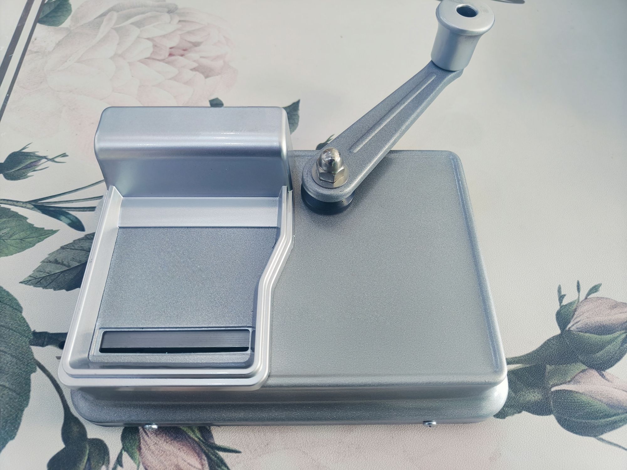 双导轨手动卷烟机家用推丝神器便携卷烟器8.0/6.5/5.5合金