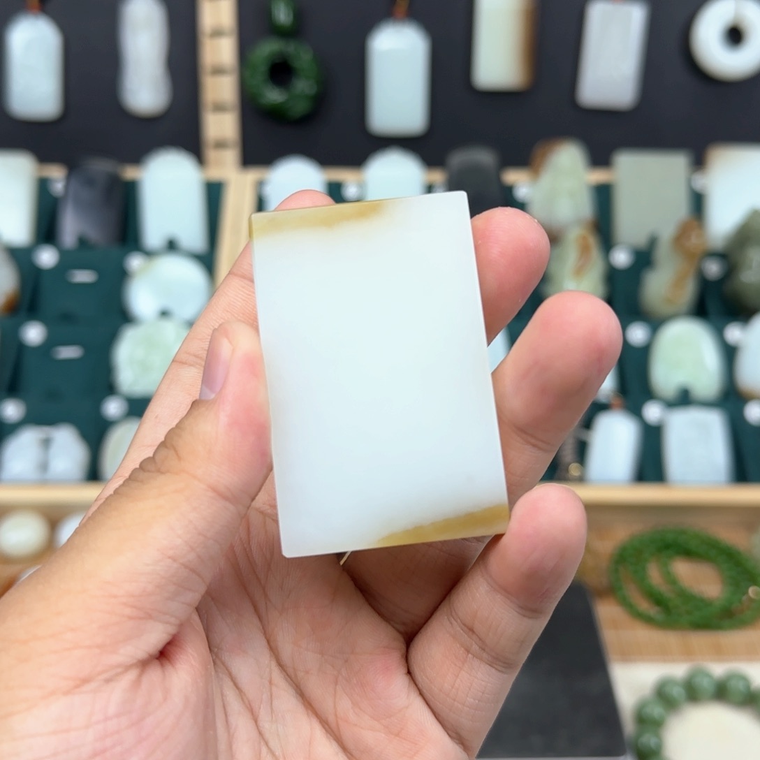 和田玉挂件未镶嵌