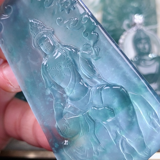 【闪购商品】翡翠颈饰未镶嵌天然翡翠