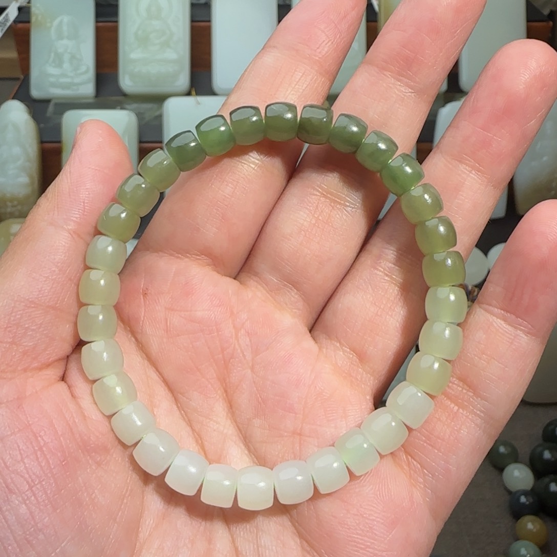 和田玉手链未镶嵌