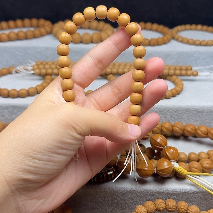 手串猴头核桃瑕疵介意勿拍