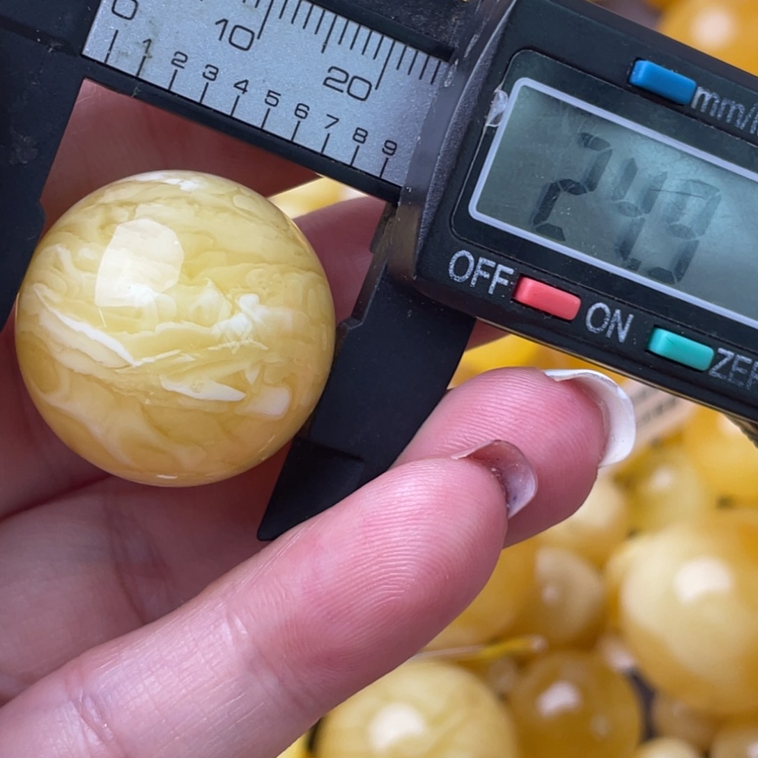 未镶嵌琥珀裸石蜜蜡291