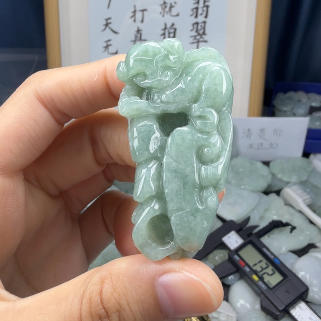 颈饰未镶嵌翡翠翡翠
