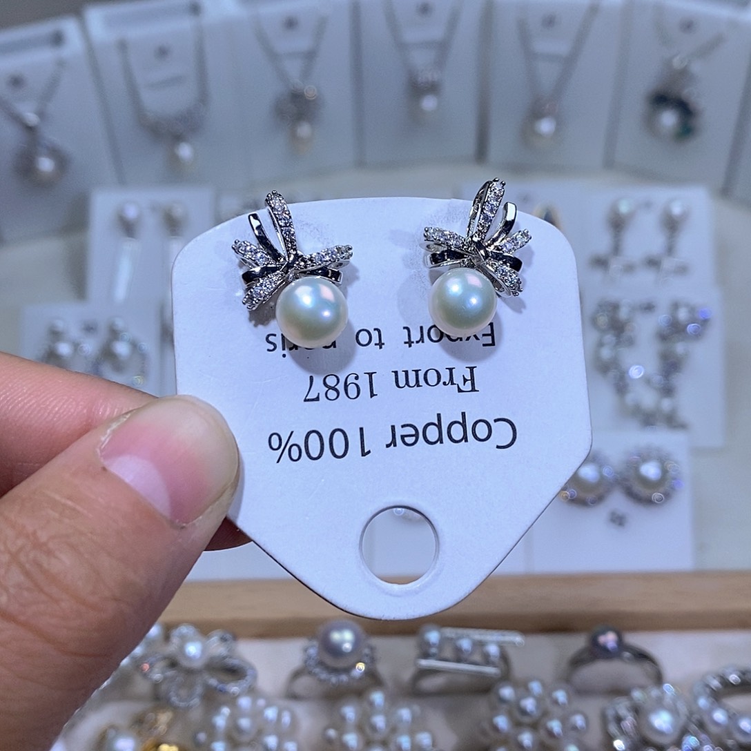 耳饰未镶嵌淡水珍珠