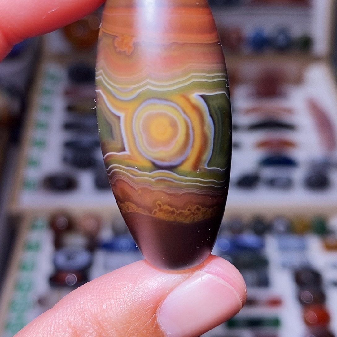 玛瑙未镶嵌吊坠……