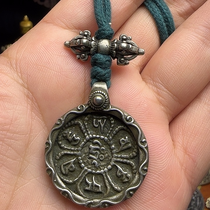 保***罗泥塑藏式风格小元素