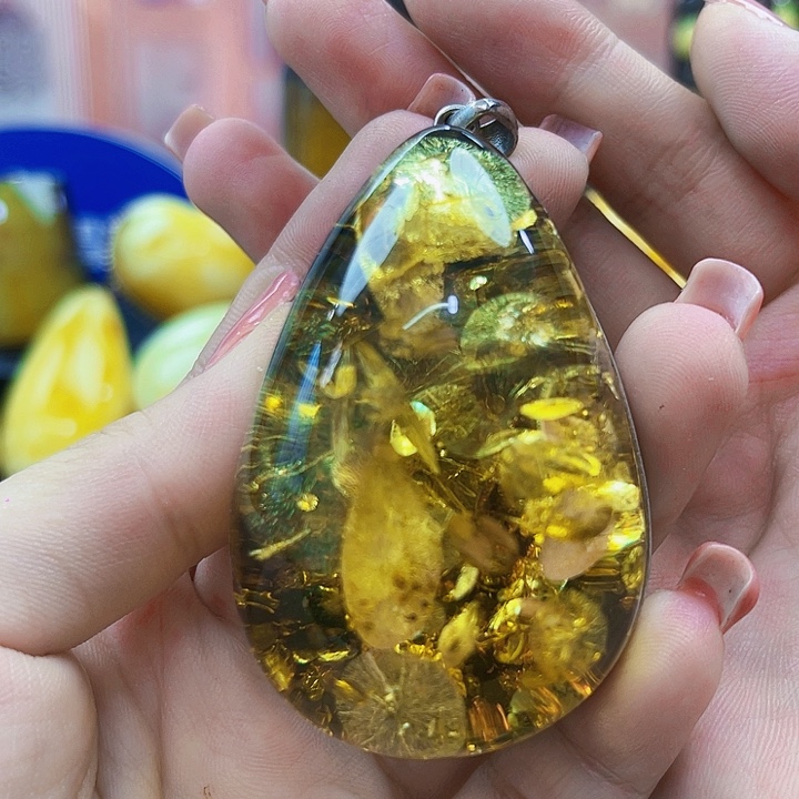 银S925镶嵌颈饰蜜蜡吊坠