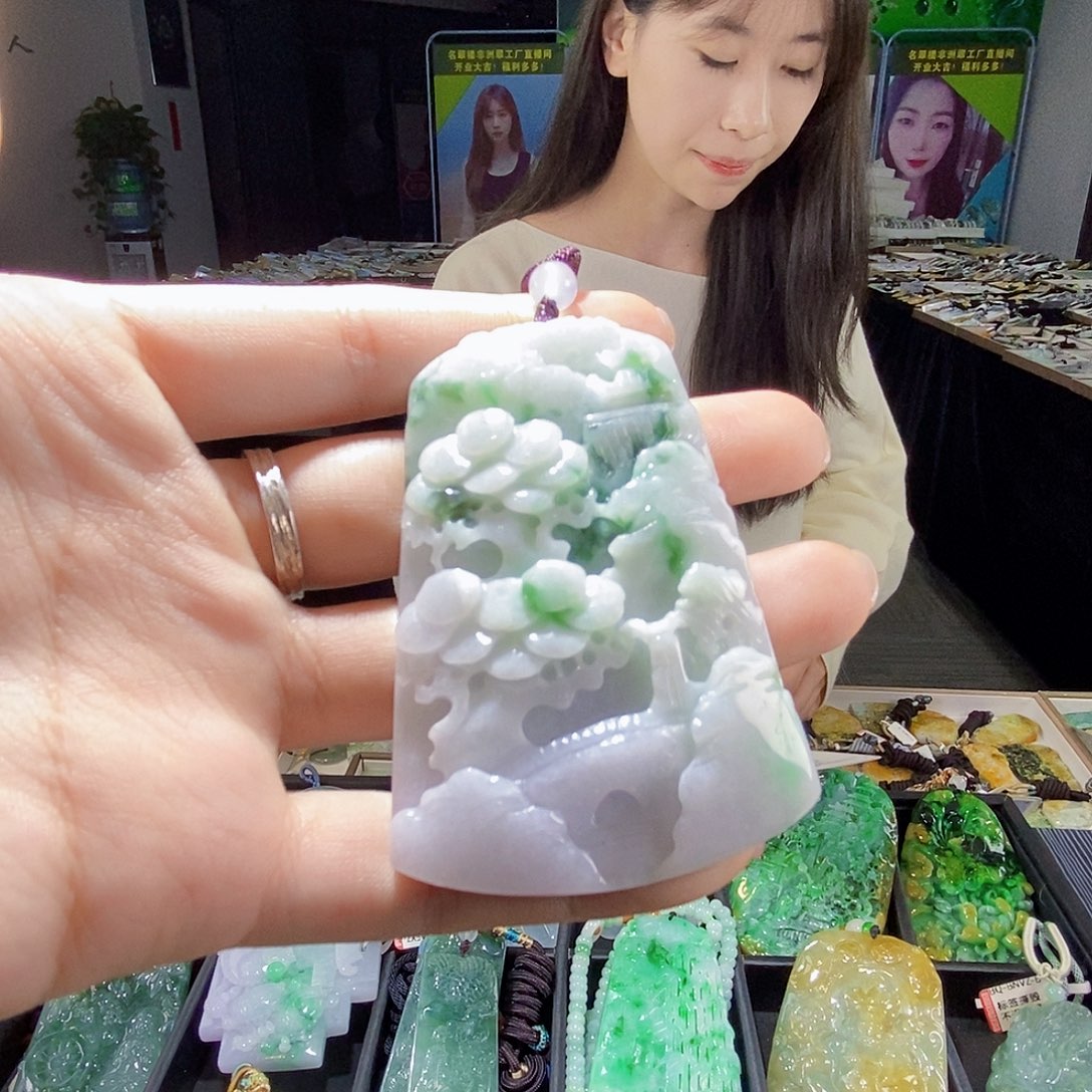 颈饰未镶嵌翡翠翡翠