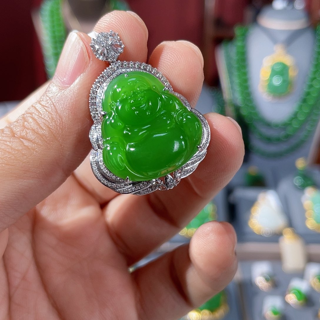 和田玉（碧玉）18K金镶嵌吊坠d***爱