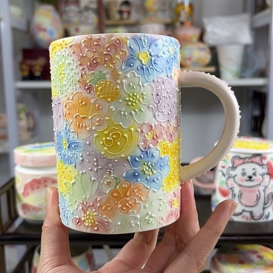 手绘高温釉下彩陶瓷