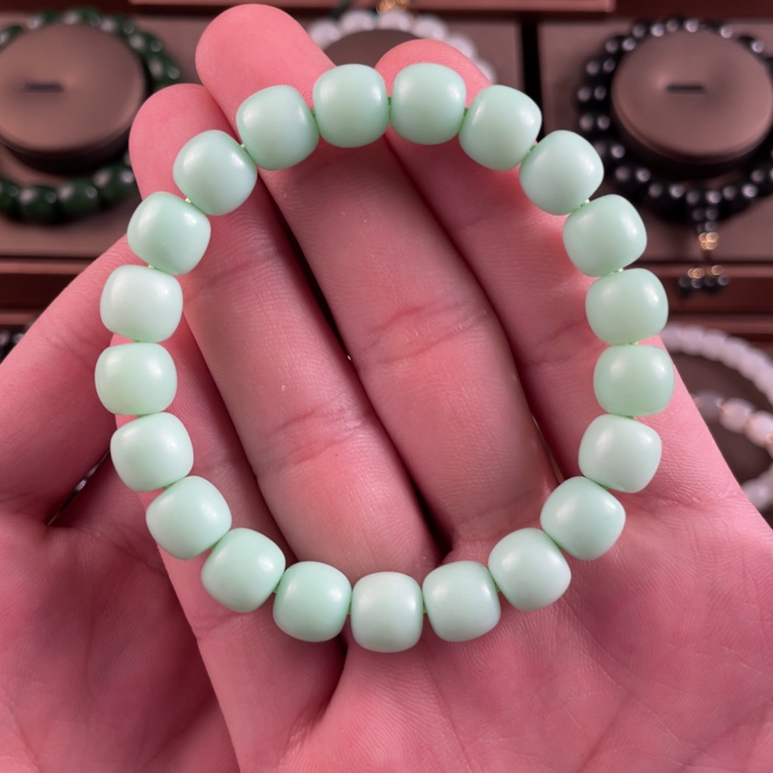 未镶嵌手串和田玉