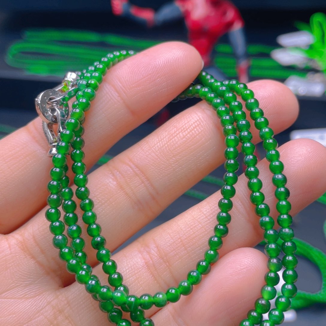 翡翠颈饰未镶嵌，1