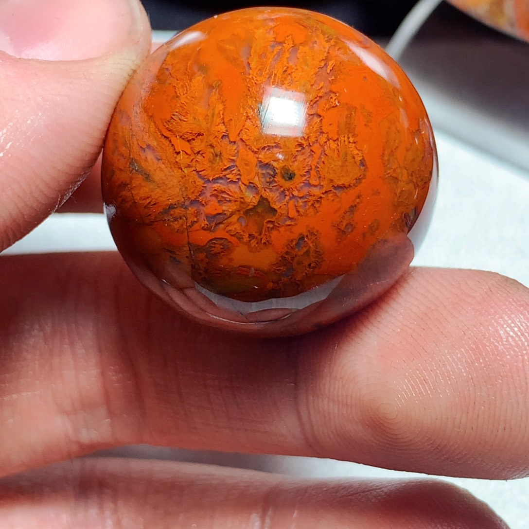 骗***哥玛瑙/玉髓未镶嵌战国红