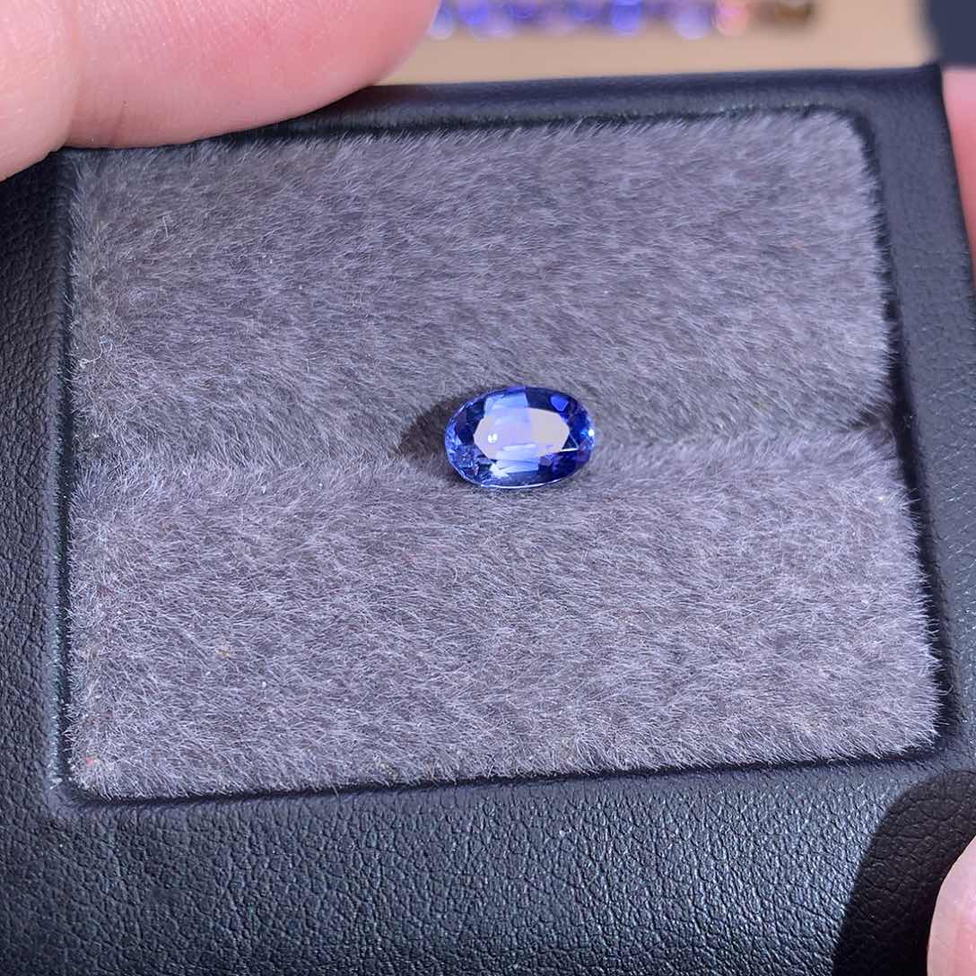 蓝宝石裸石未镶嵌1.725ct