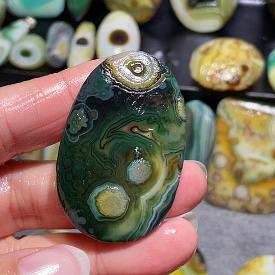 【闪购商品】玛瑙珠宝奇石未镶嵌瞻*楼