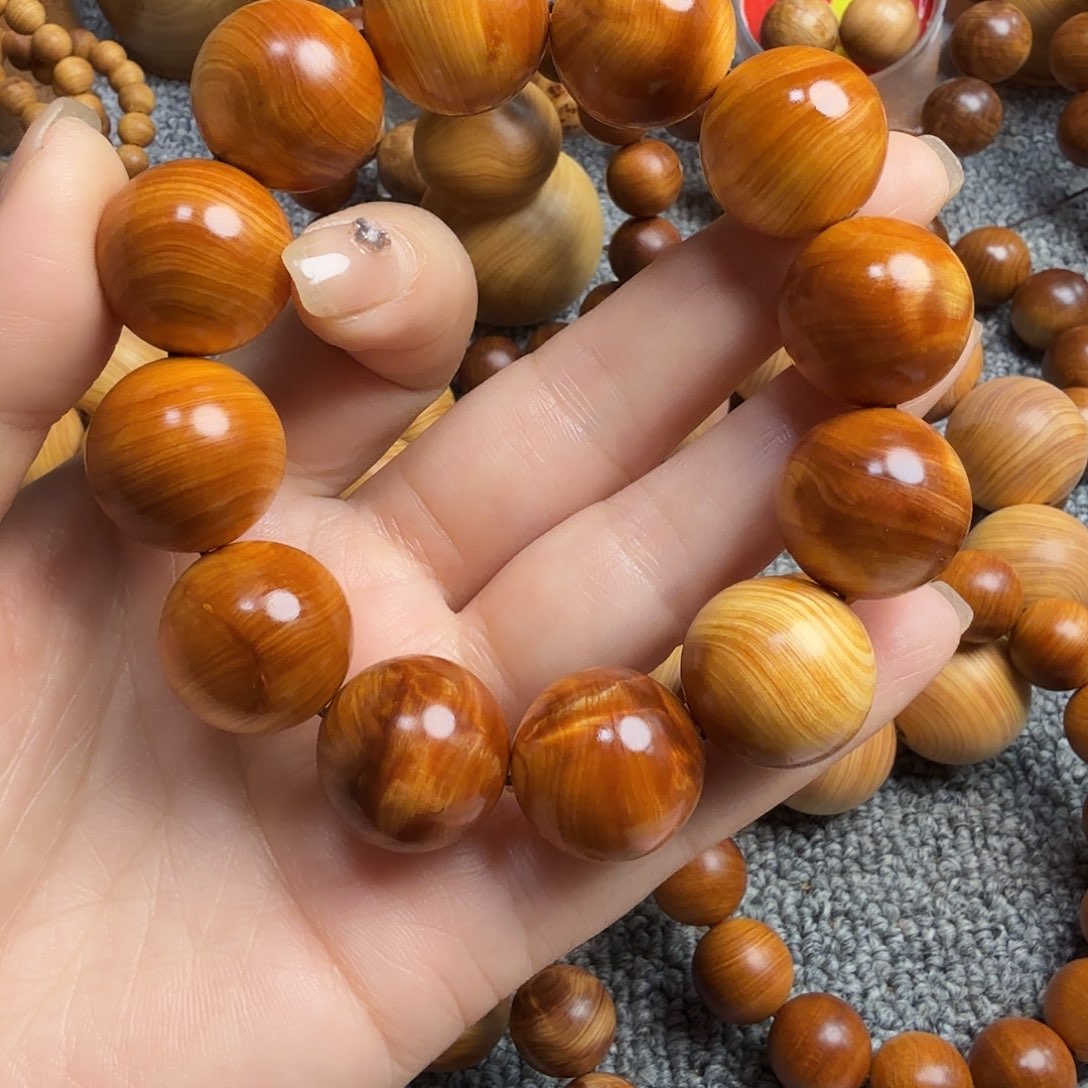 崖柏太行崖柏2.0红油骨料玉化微闪