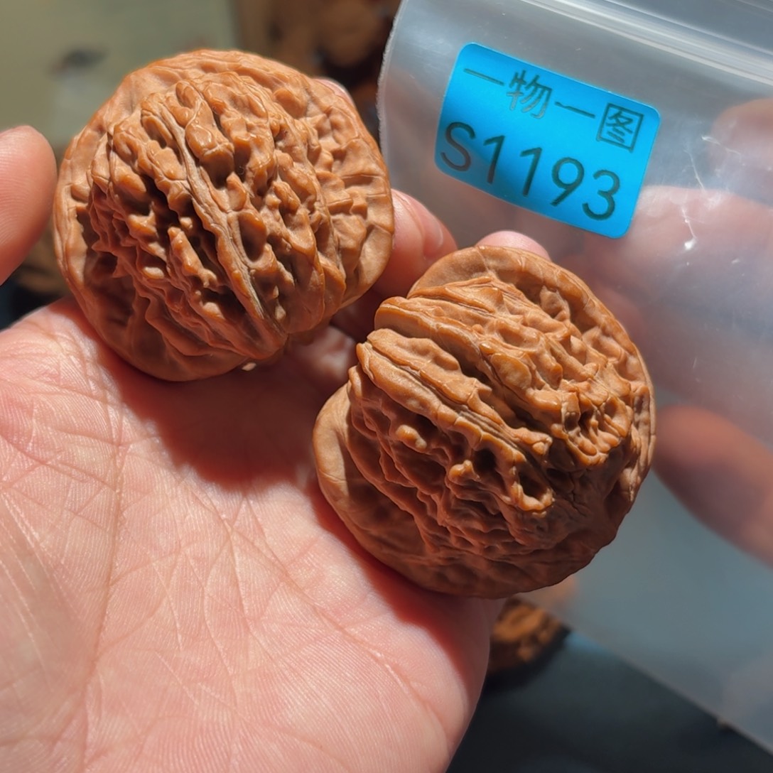 文玩核桃把件平谷六