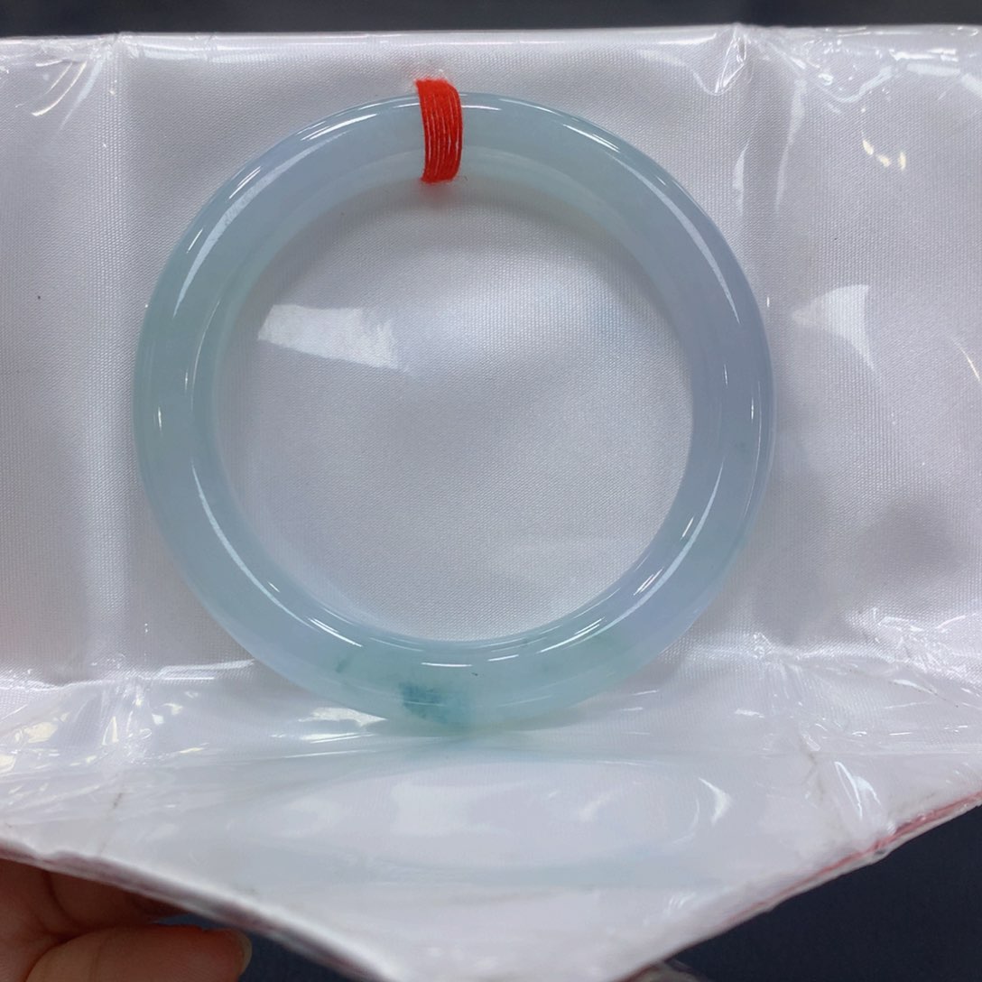 翡翠手镯未镶嵌罗*翡翠