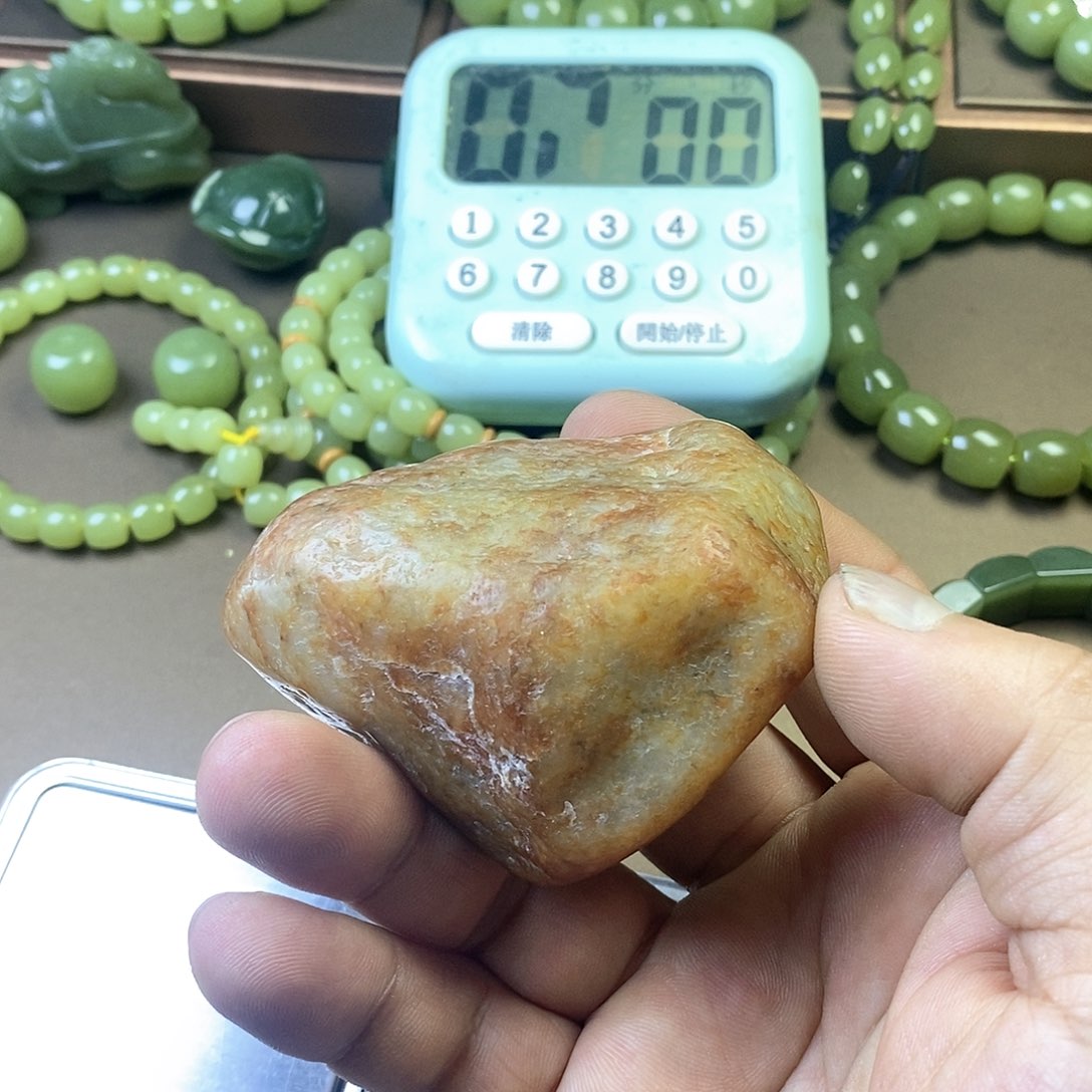 岫岩老玉（透闪石质玉）把件未镶嵌叔****哥