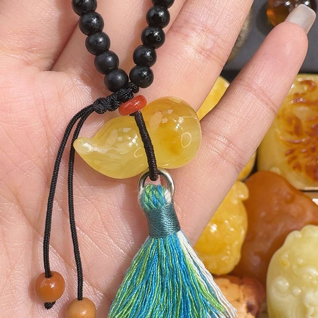 丫***头琥珀未镶嵌裸石你