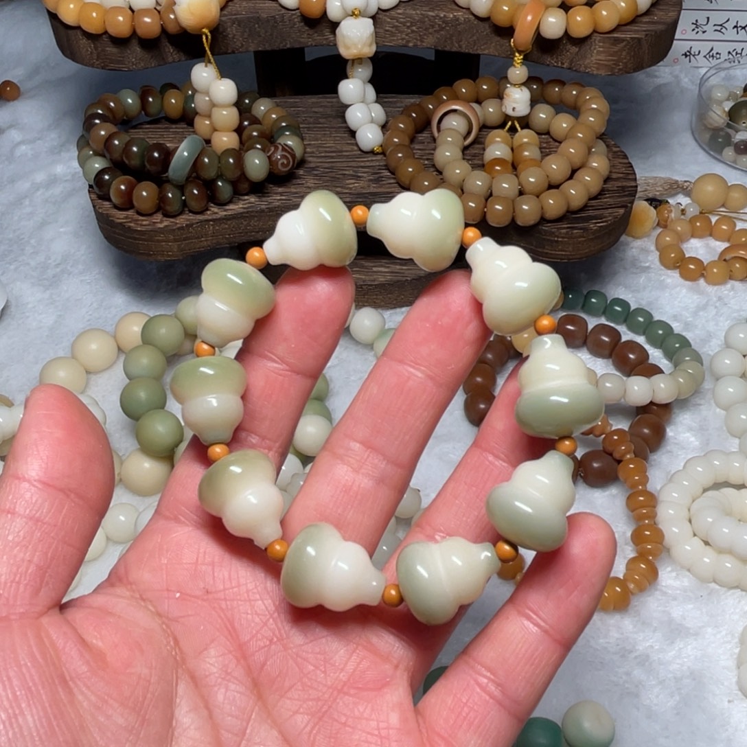 吊坠菩提根/象牙果