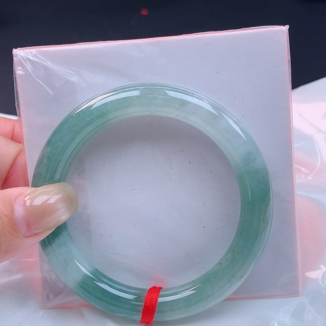 【闪购商品】未镶嵌手镯翡翠52+